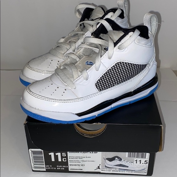 jordan little boy shoes